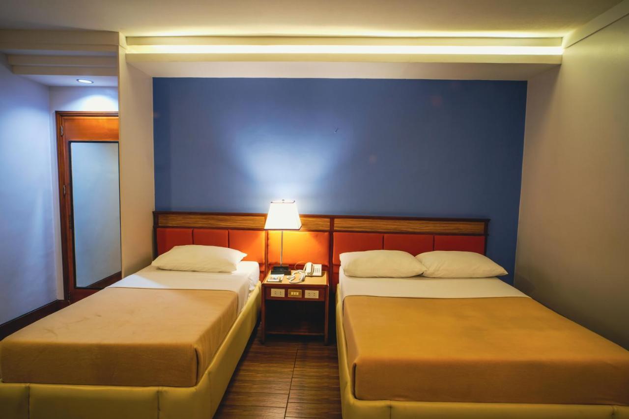 Hotel Valencia מראה חיצוני תמונה